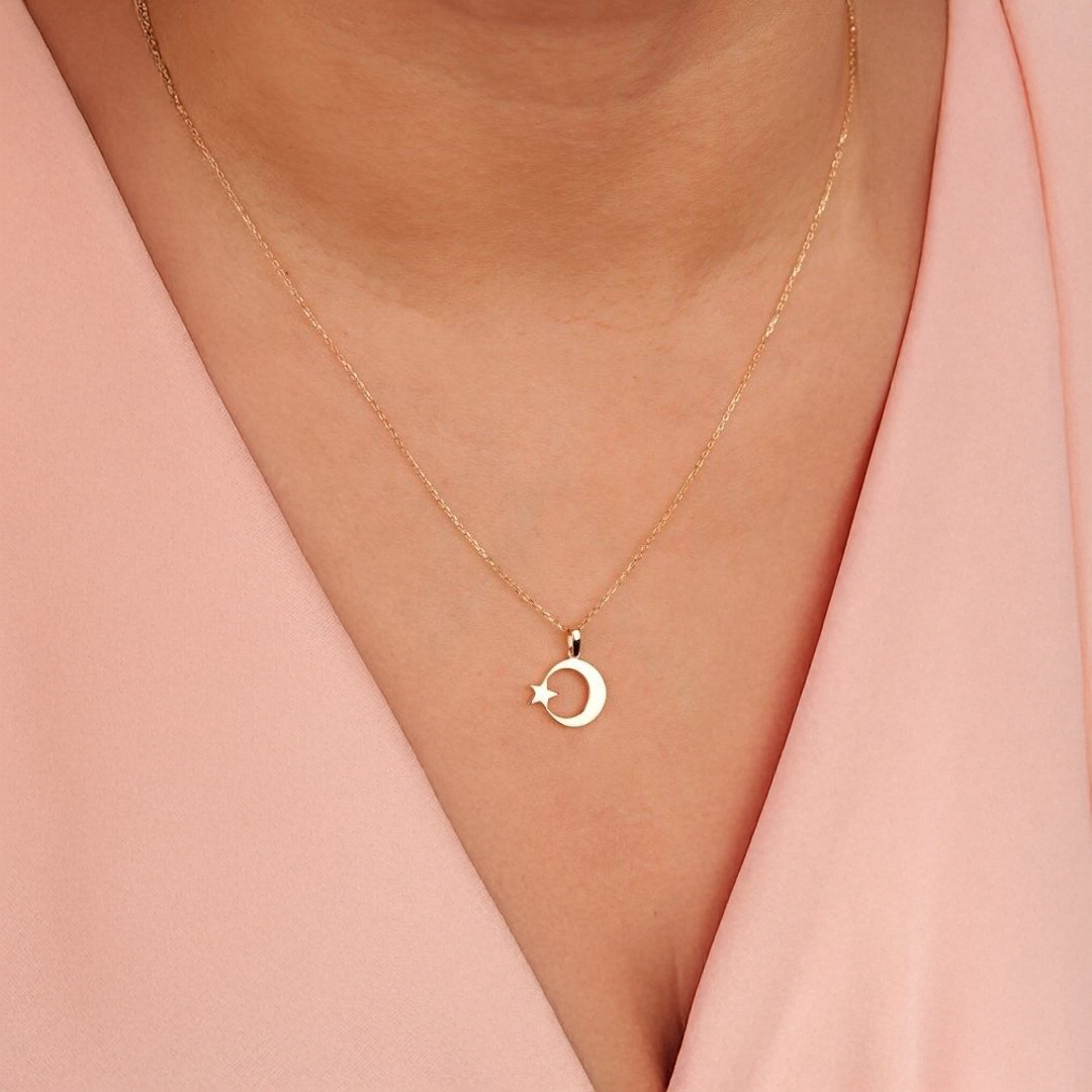 Altın Ayyıldız Kolye