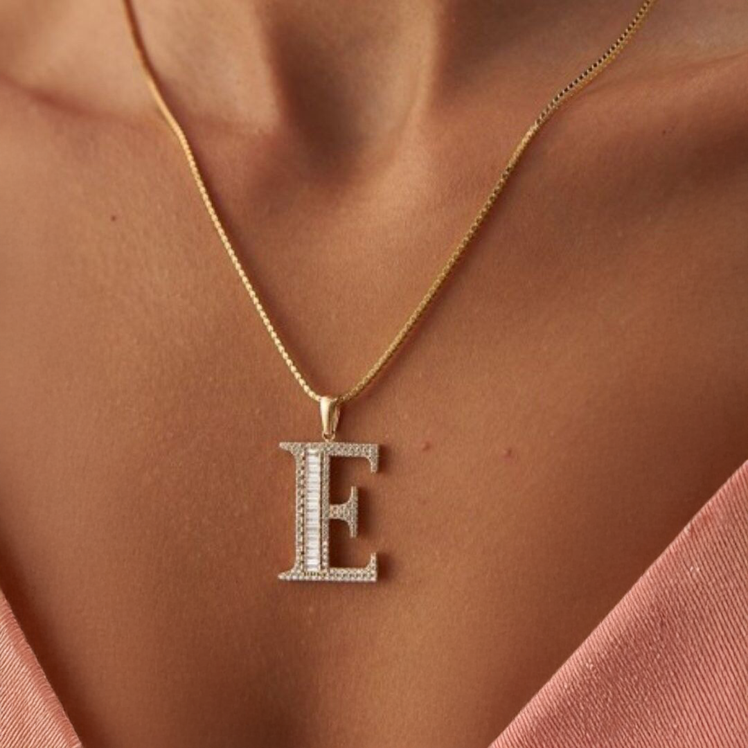 Altın Baget Harf Kolye