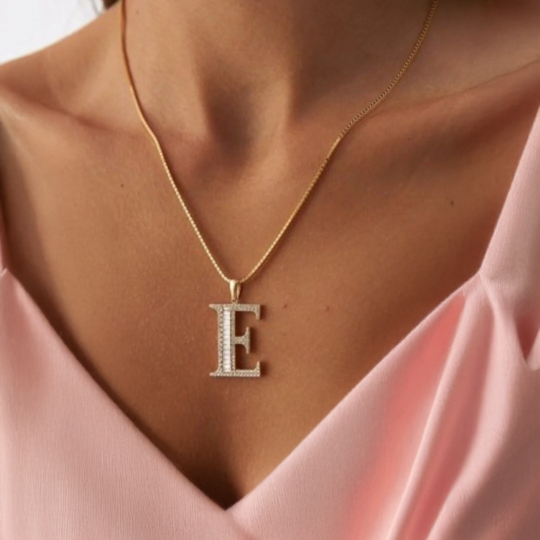 Altın Baget Harf Kolye