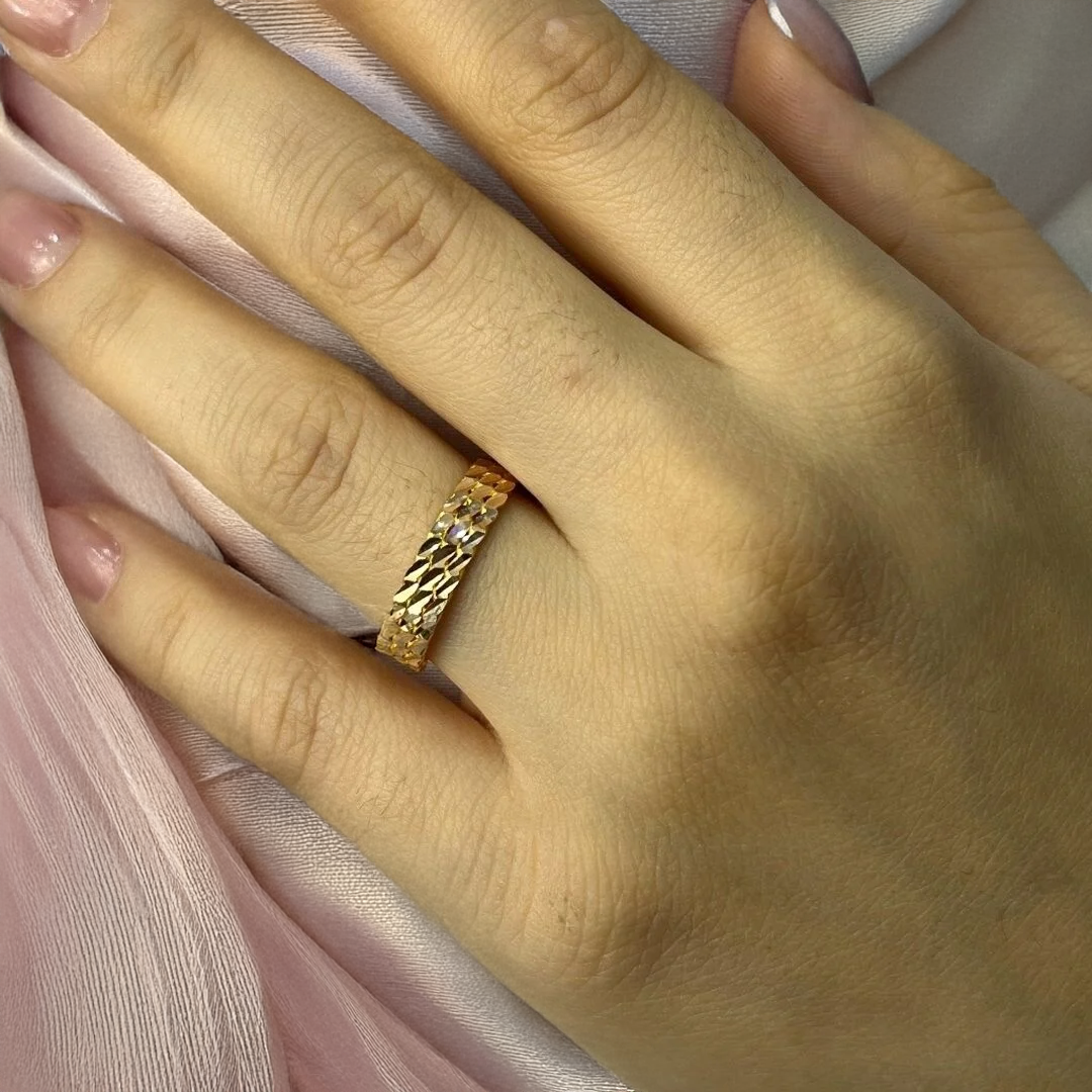 Altın Burma Yüzük