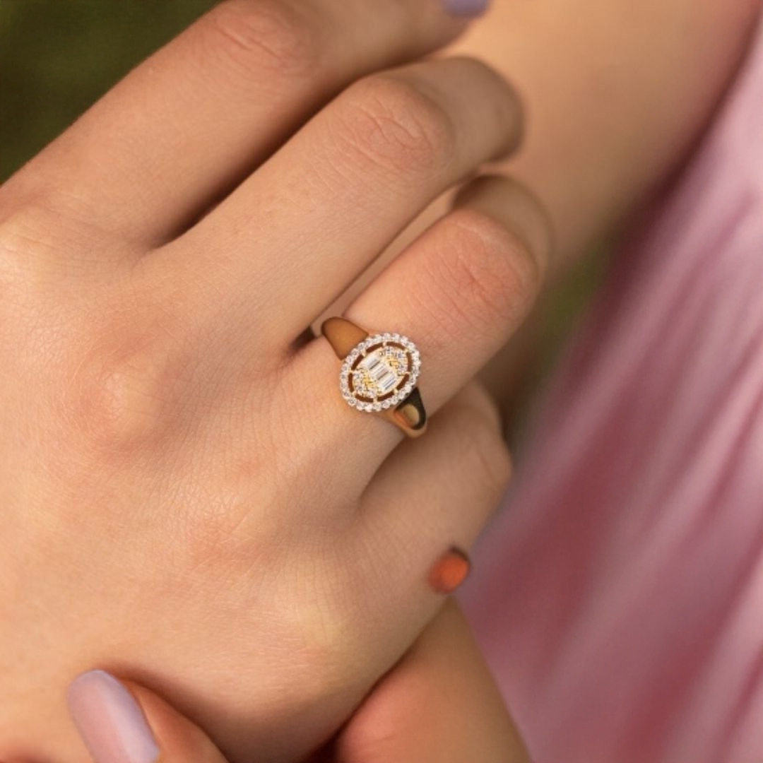 Altın Oval Baget Yüzük