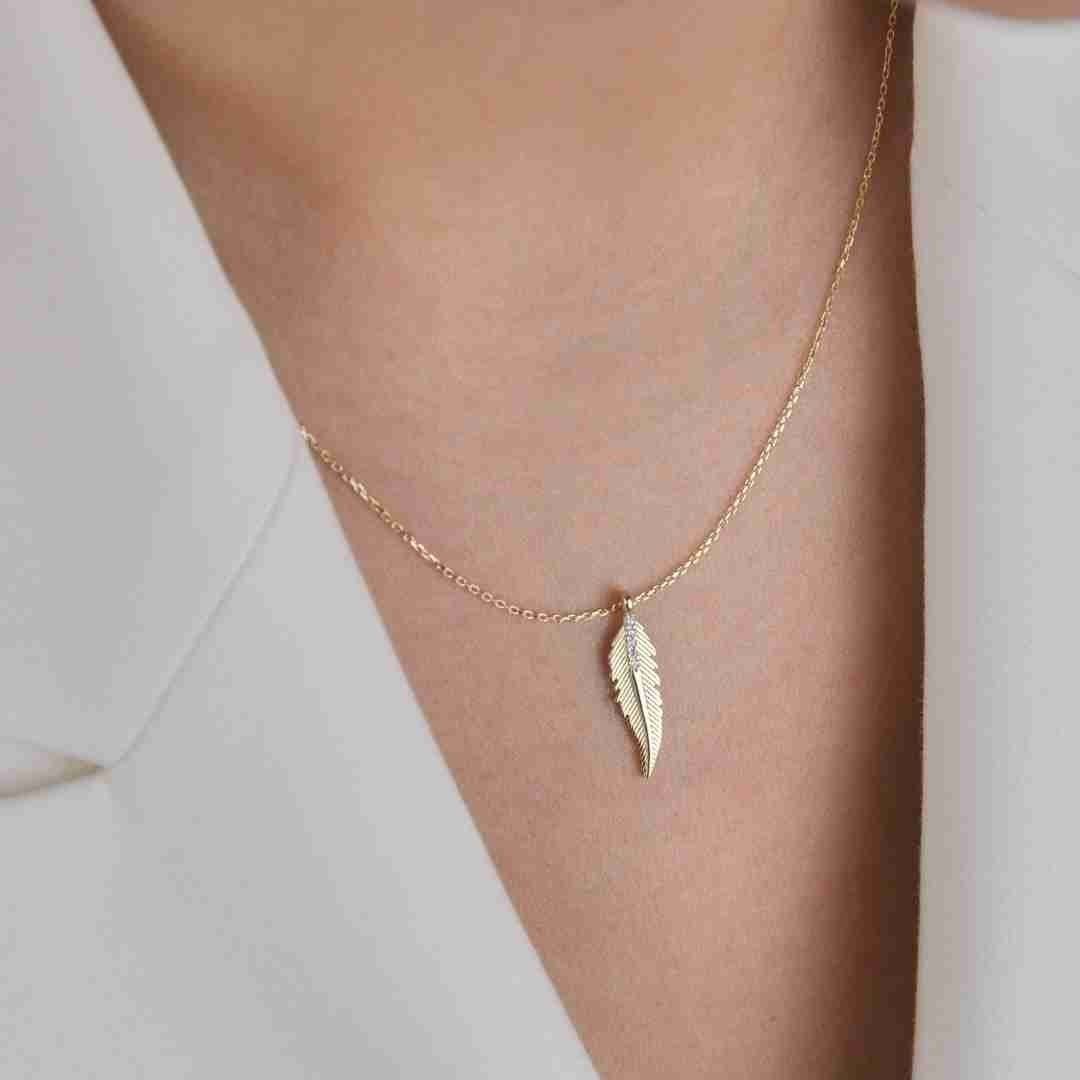 14 Ayar Altın Tüy Kolye - Görsel 2