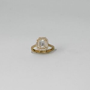 14 Ayar Altın Yan Taşlı Baget Yüzük